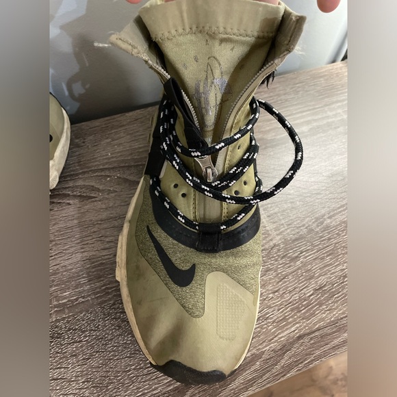 Nike Air Huarache Gripp Run Zip Sneaker Men Sz 9.5 Olive Black Round Toe Lace Up - Picture 4 of 7